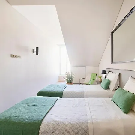 Διαμέρισμα снеск Q,r-с0de First -,-apartment *